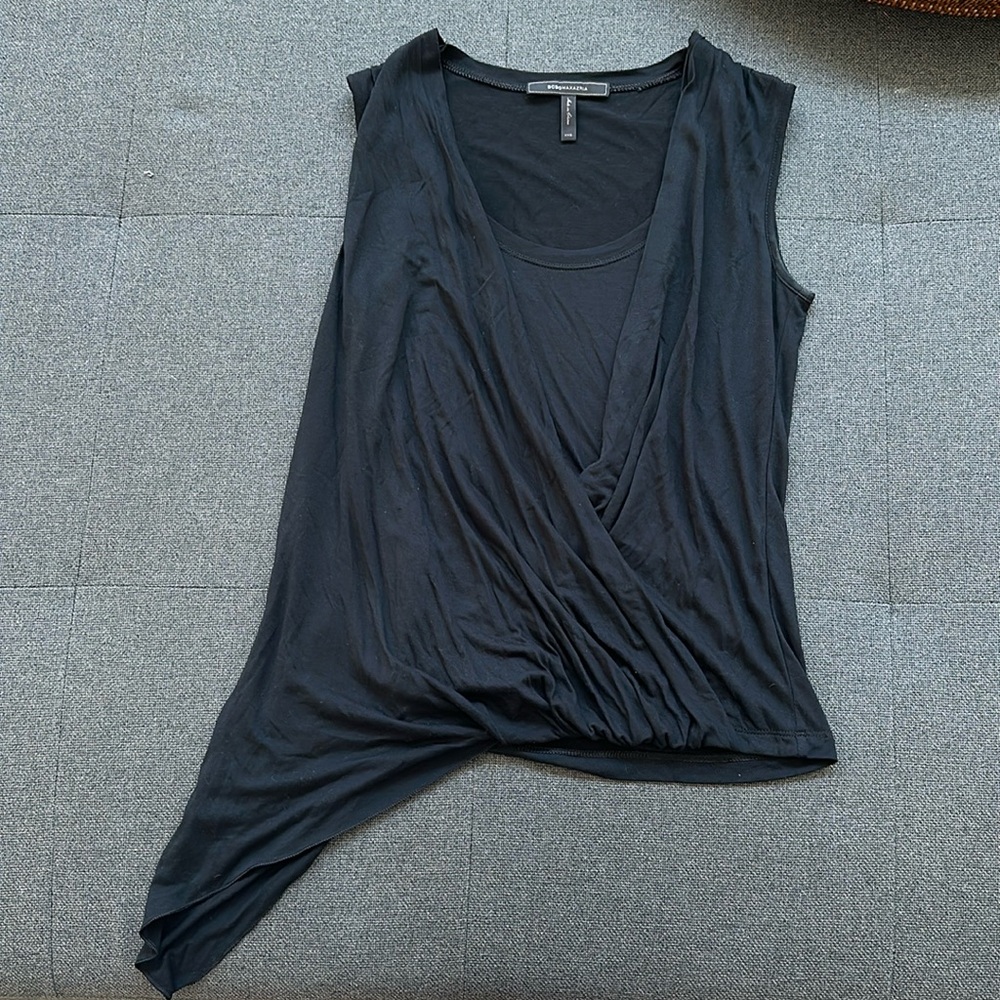 Bcbg black sleeveless blouse size xxs